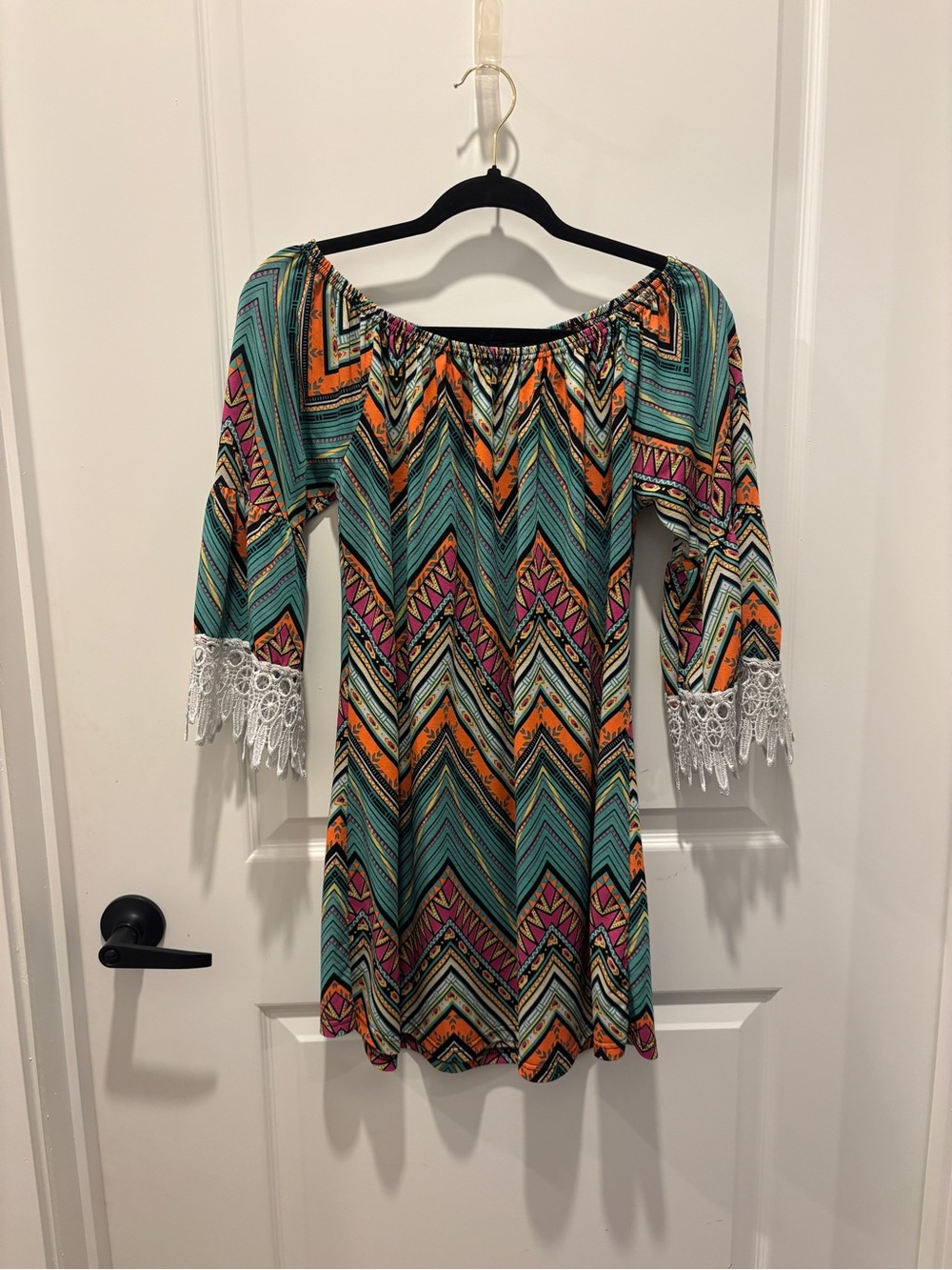 WinWin Turquoise Orange Chevron Off-Shoulder Dress with Lace Cuffs